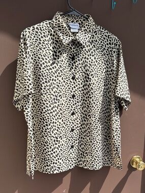 Vintage Leopard Print Button Up Blouse